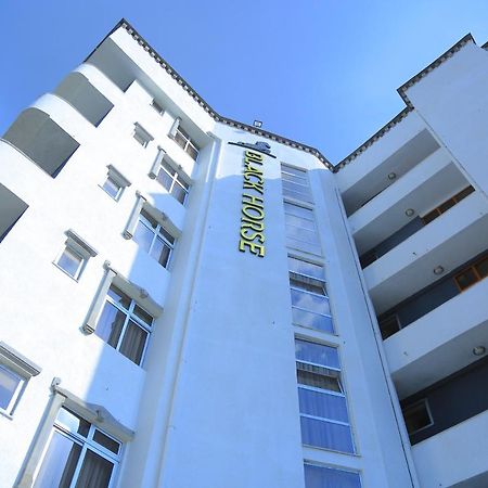 Black Horse Hotel Apartment Аддис-Абеба Екстер'єр фото