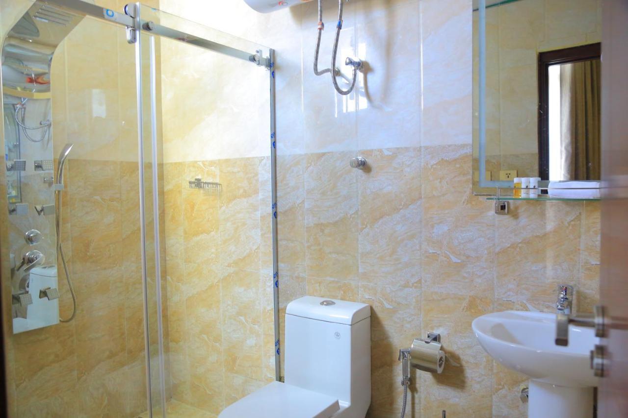 Black Horse Hotel Apartment Аддис-Абеба Екстер'єр фото
